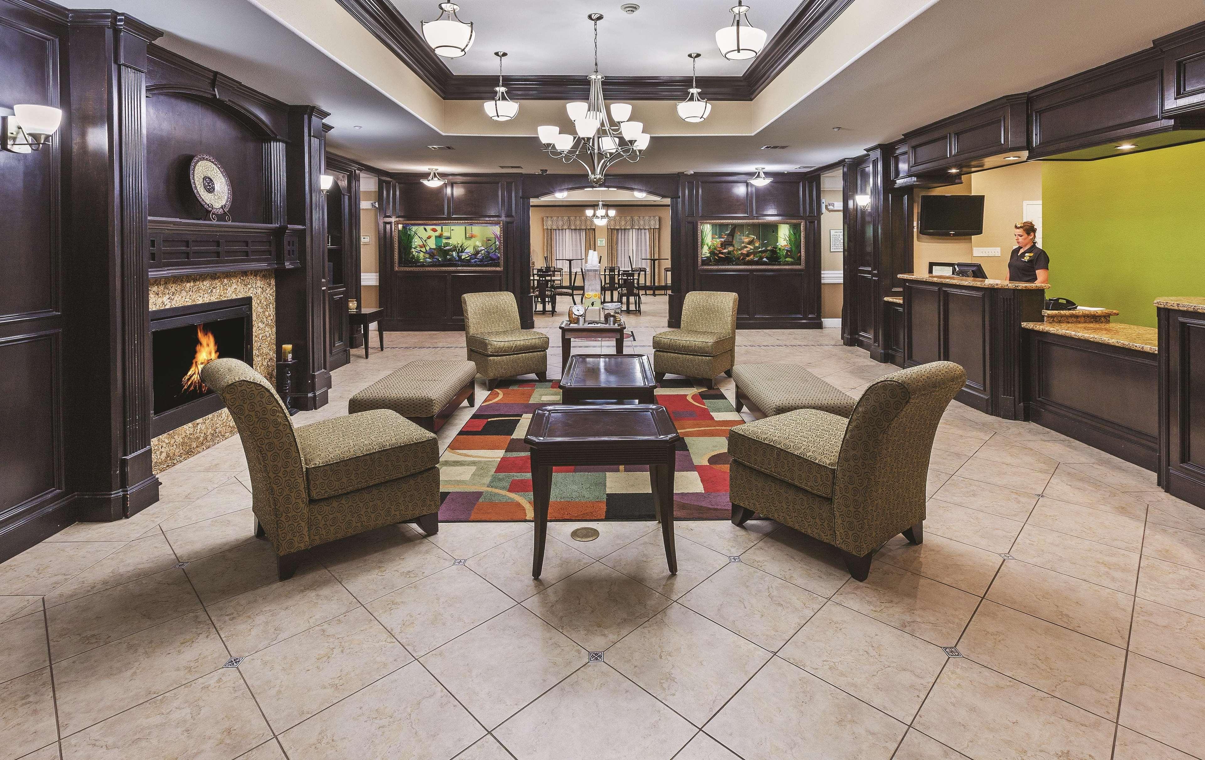 La Quinta By Wyndham Livingston Hotel Luaran gambar