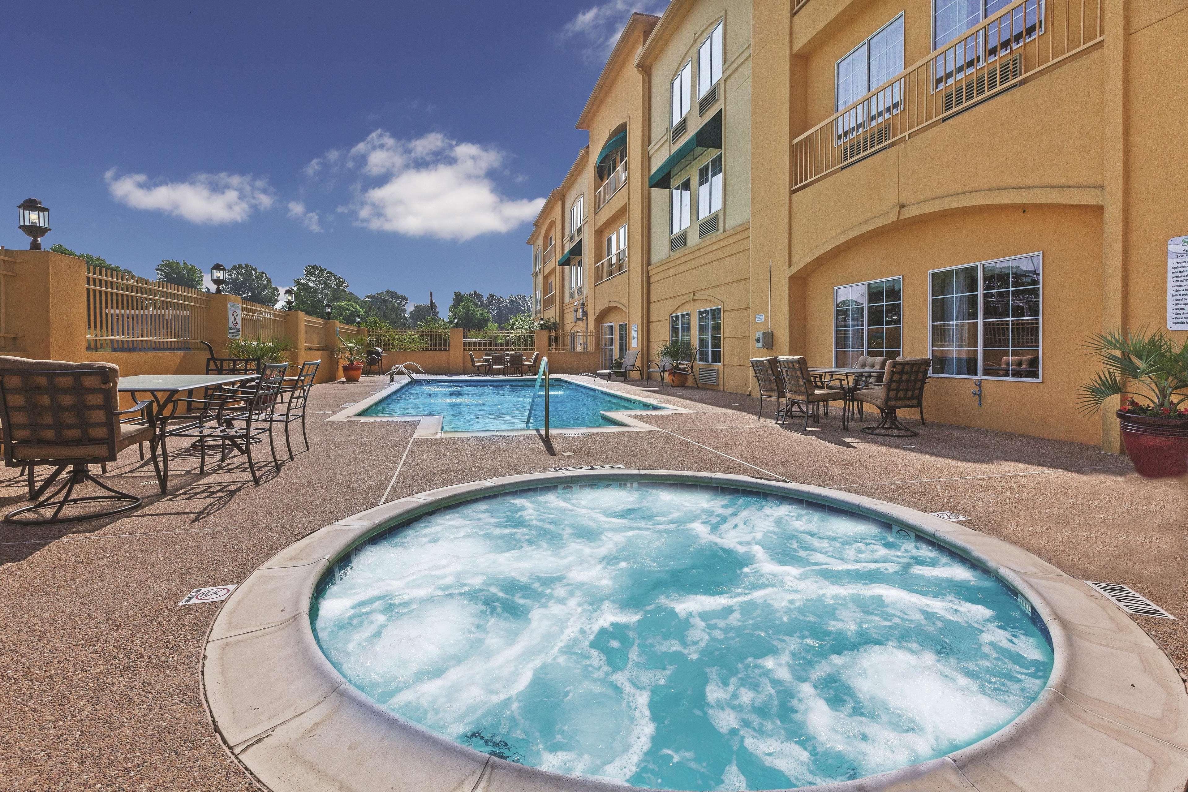 La Quinta By Wyndham Livingston Hotel Luaran gambar